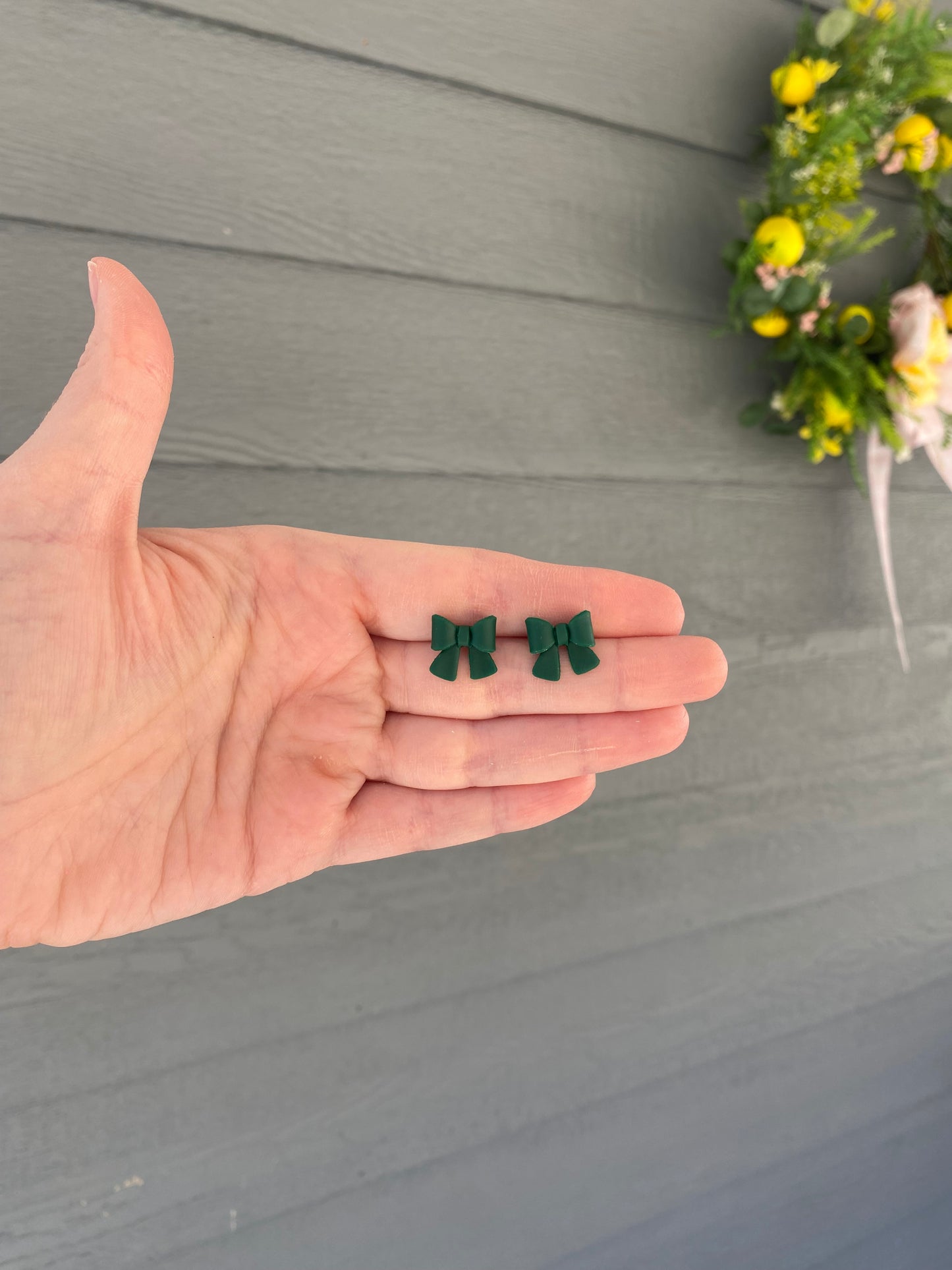 Dark Green 3D Bow Studs