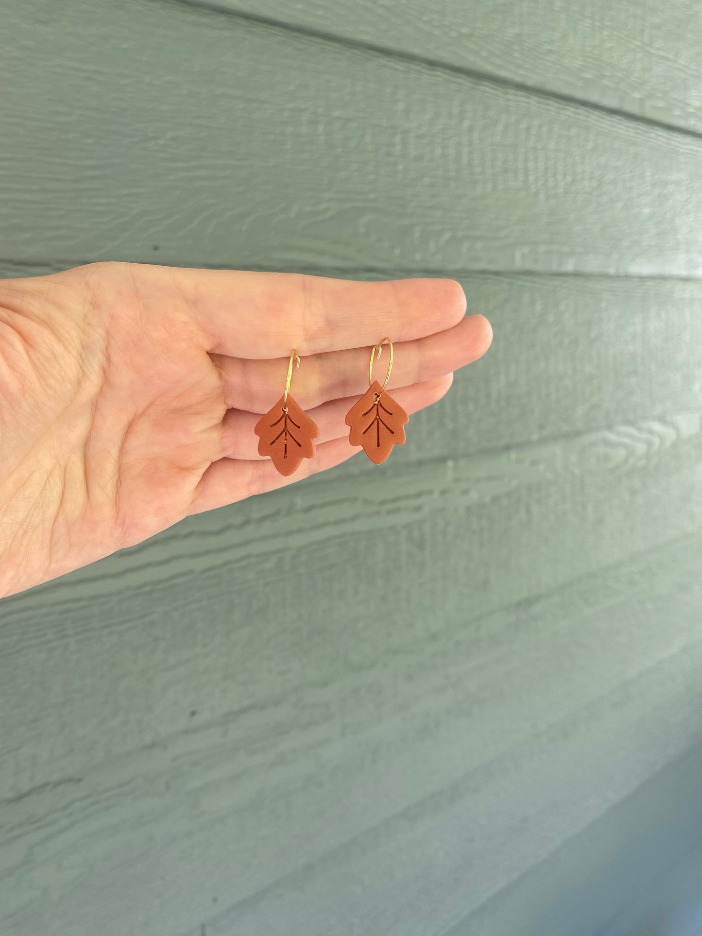 Small Leaf Hoops