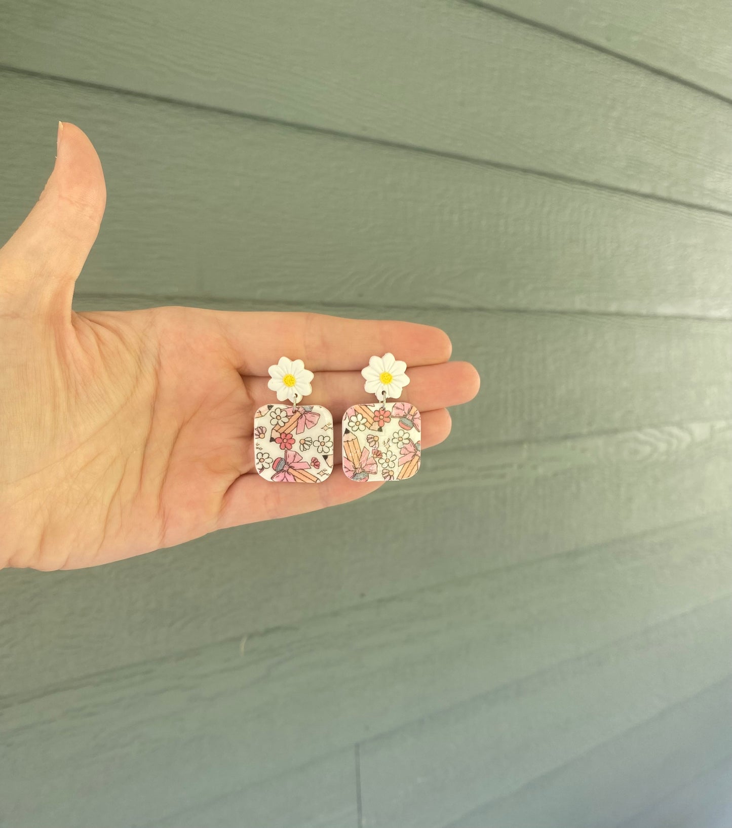 Pencil Pink Bow & Daisy Print Squares