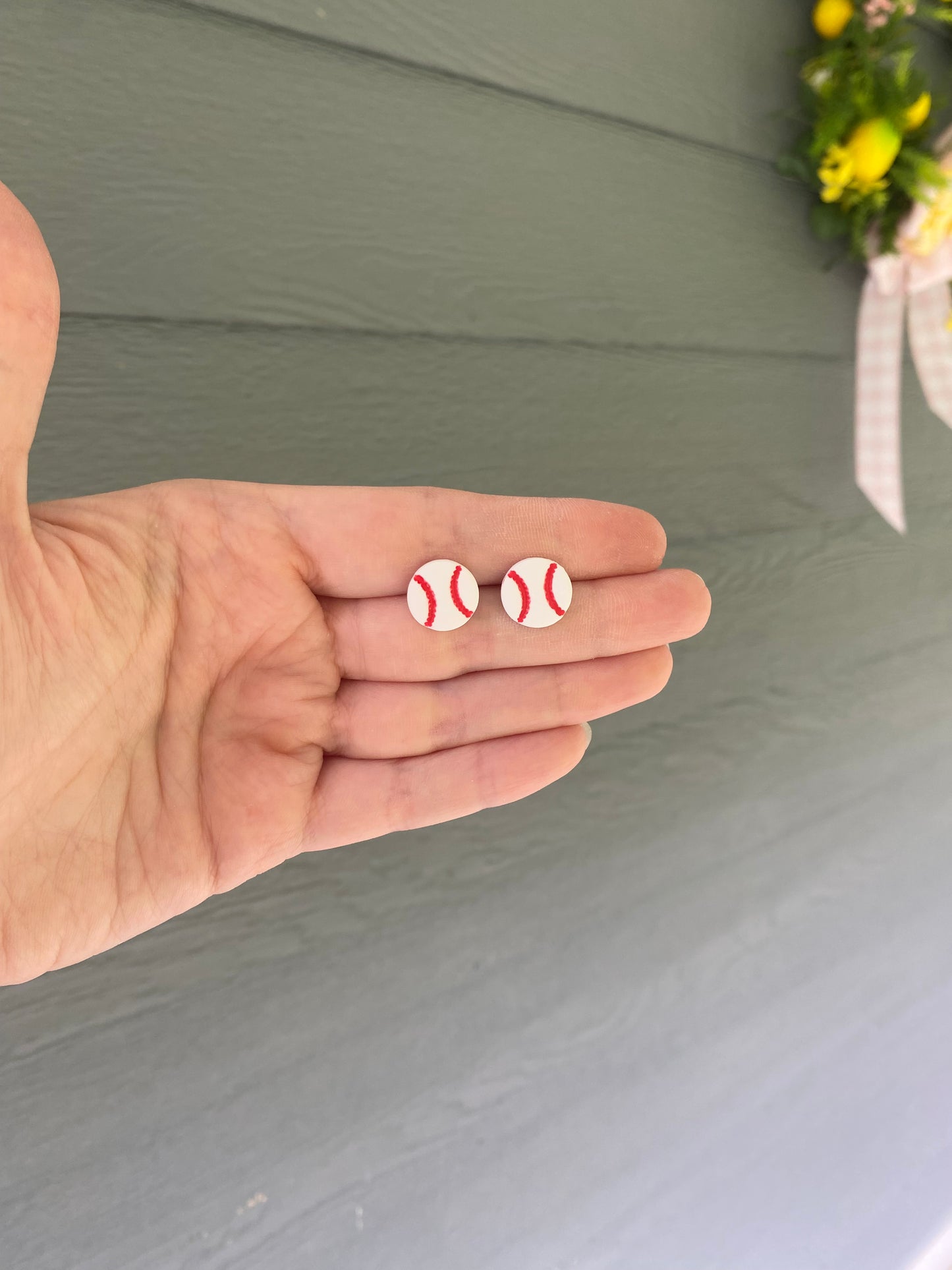 Baseball stud (dime size)