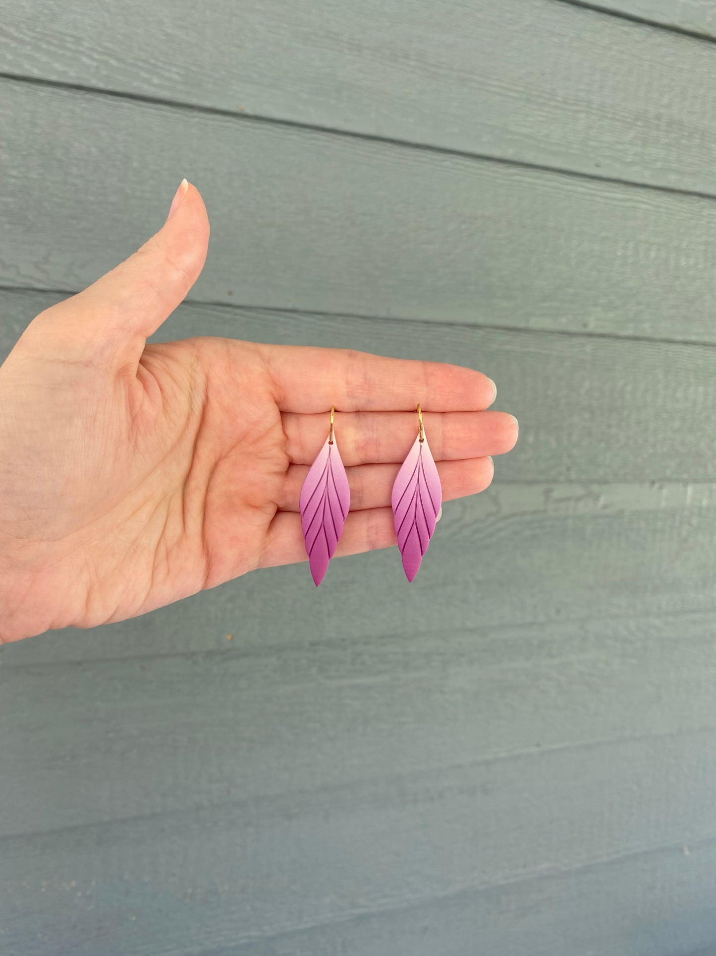 Long Ombré Leaves (Plum)