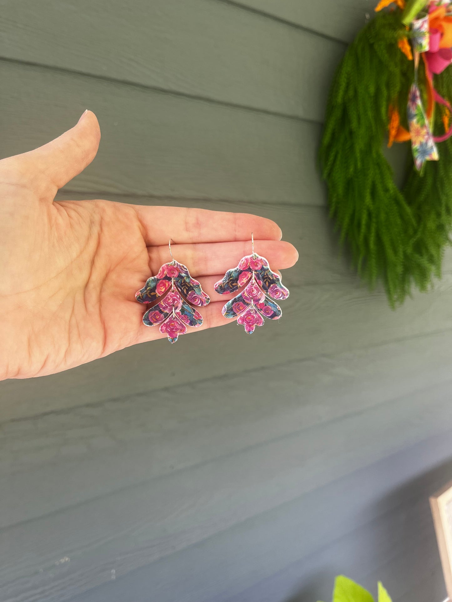 Rosy Eloise Dangles