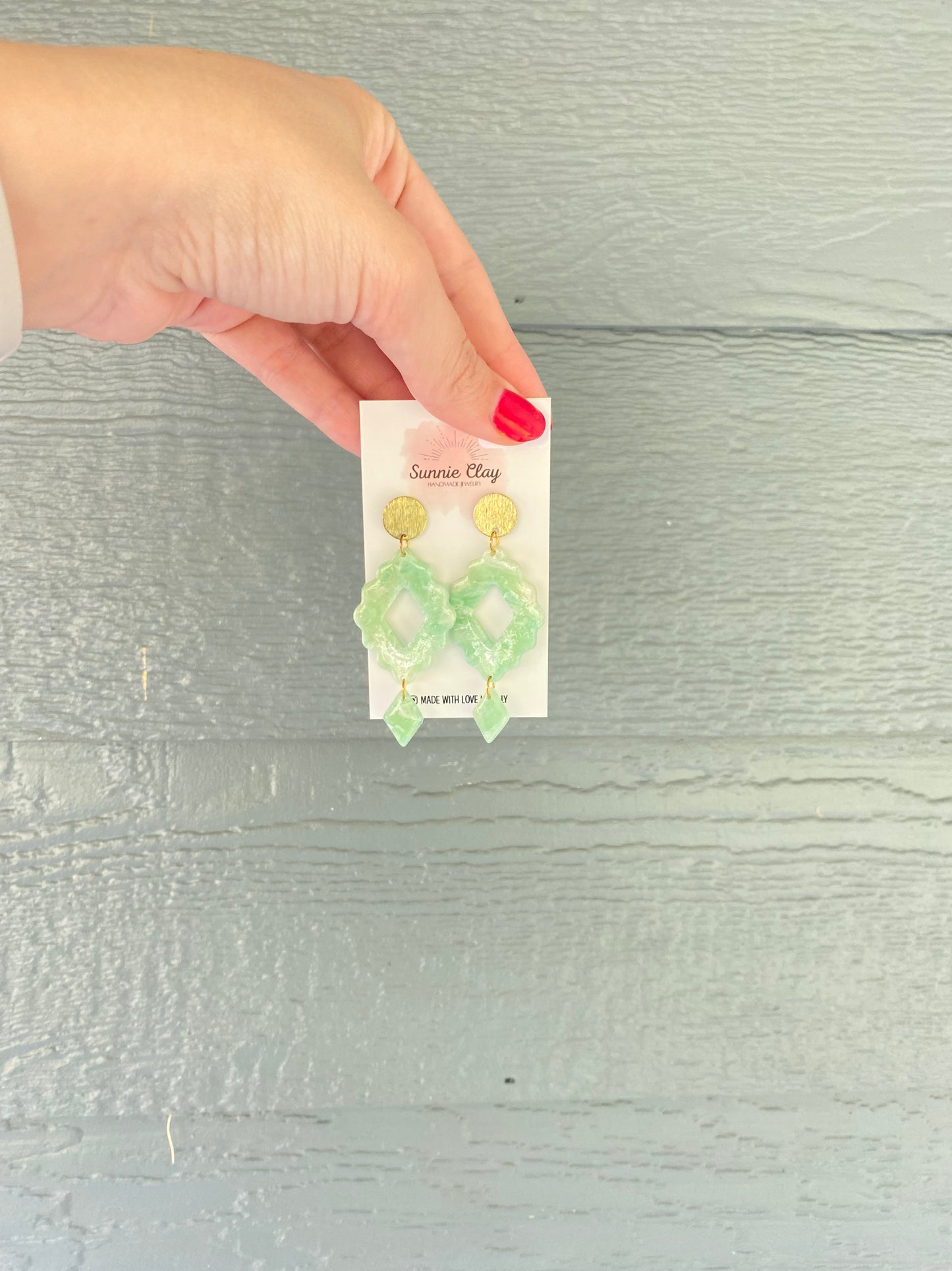 Light Emerald Diamond Dangle