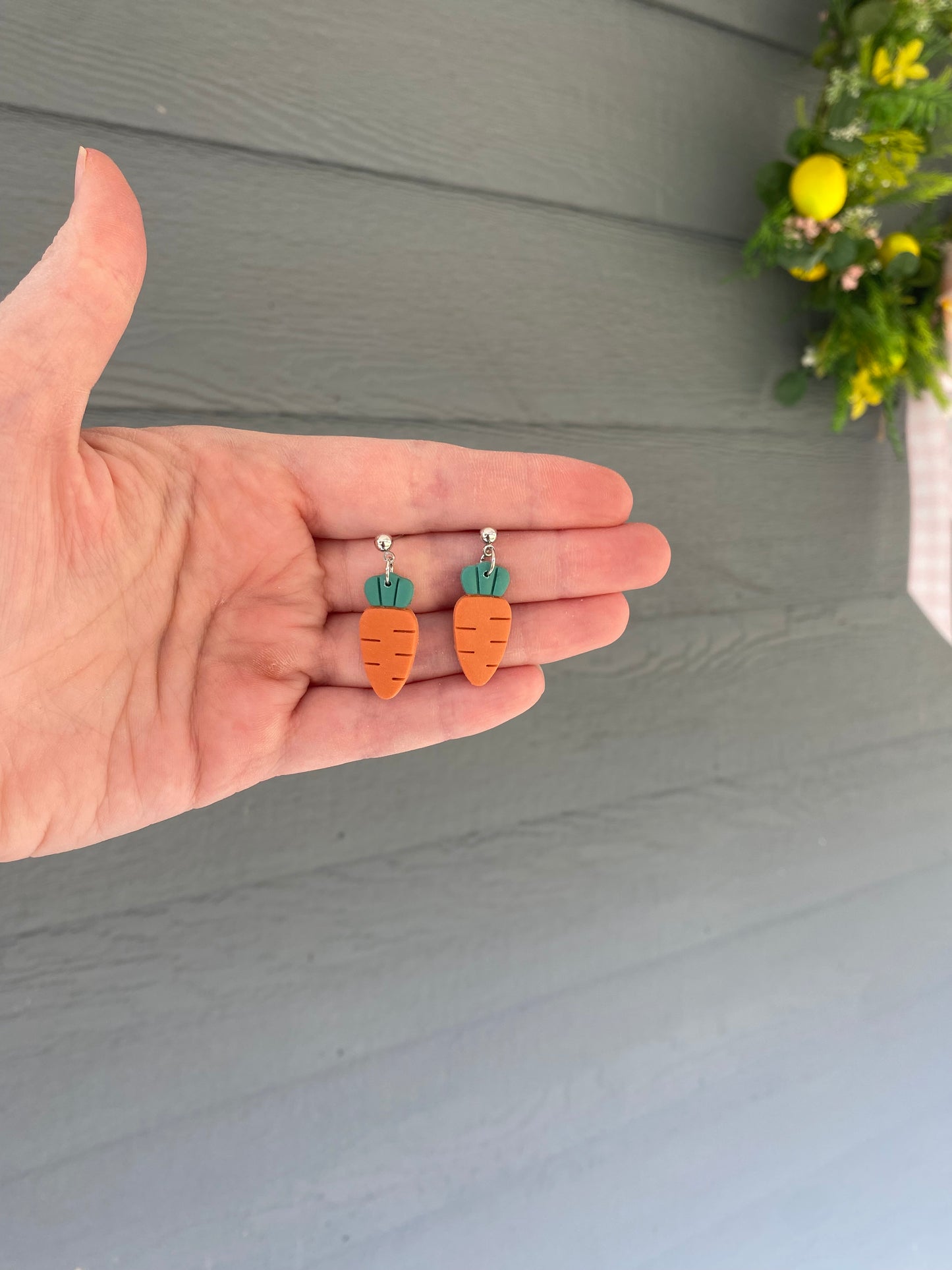 Carrot Dangles