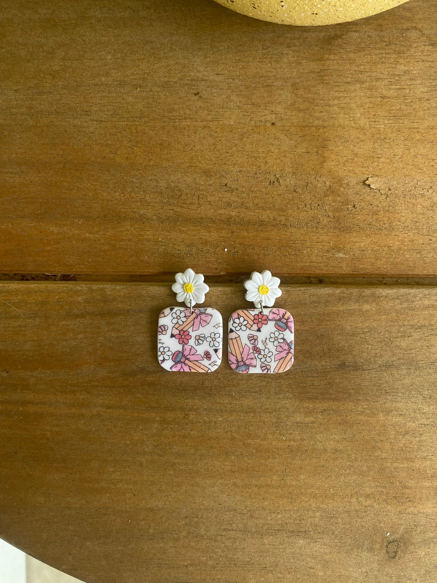 Pencil Pink Bow & Daisy Print Squares