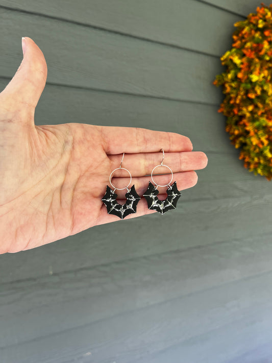 Spiderweb dangles