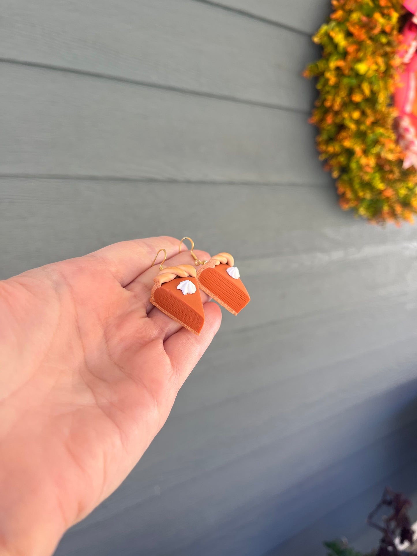 3D Pumpkin Pie Dangles