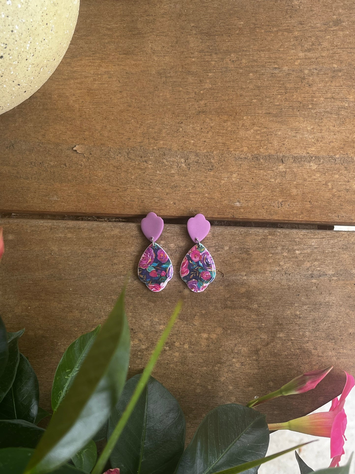 Rosy Dangles (purple)
