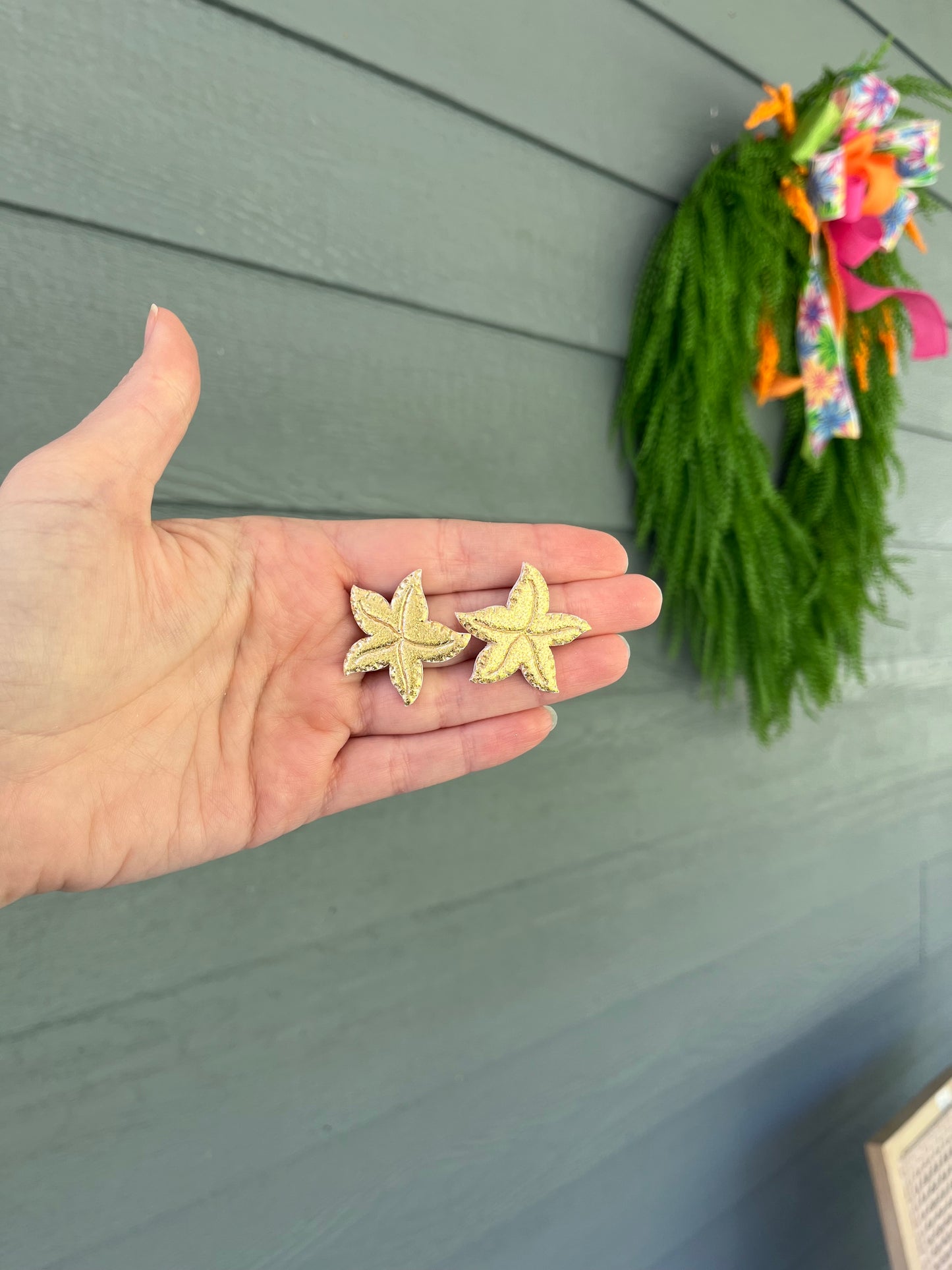 Gold Starfish Stud