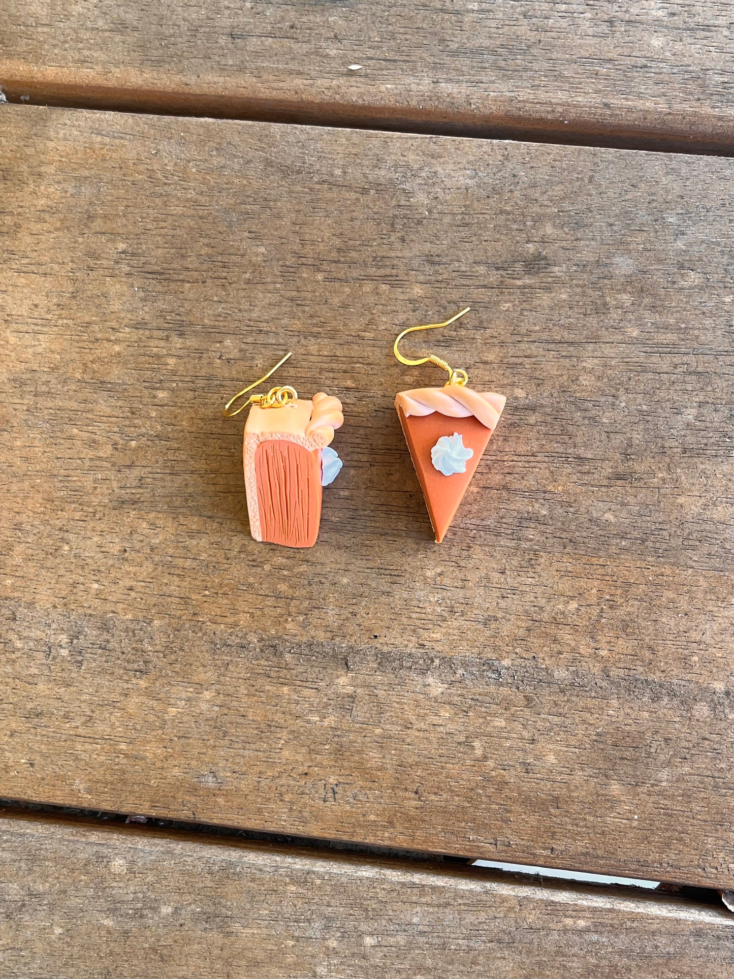 3D Pumpkin Pie Dangles