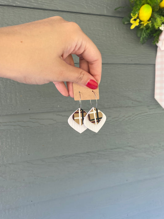 White/Plaid Teardrop Hoops