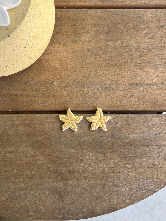 Gold Starfish Stud